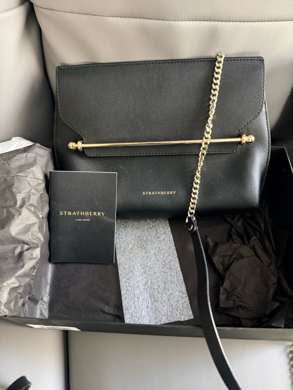 Strathberry Stylist in black